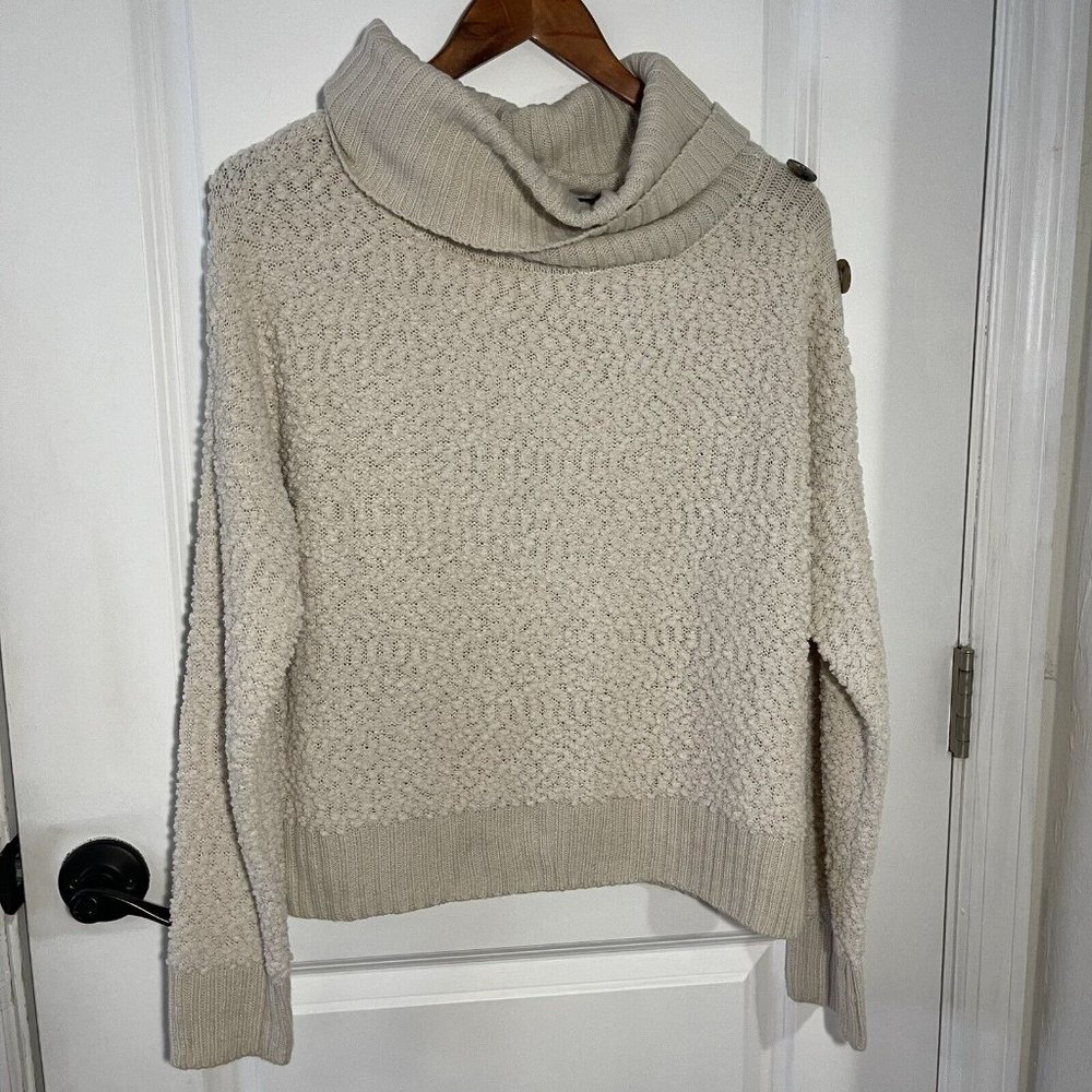 Full Circle Trends Cream Colored Button Shoulder Fuzzy Women's Sweater Large